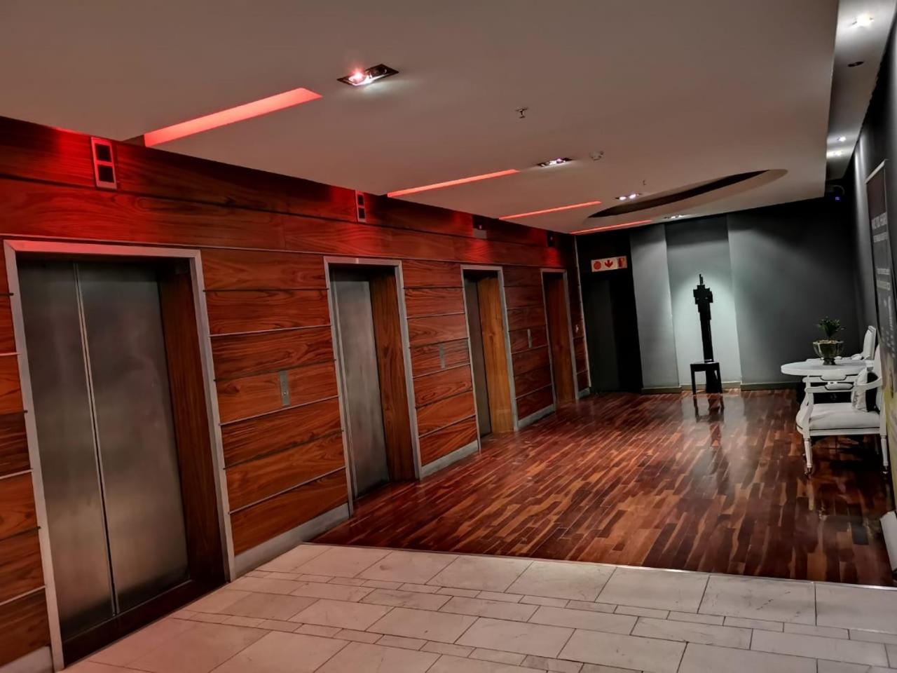 The Franklin Luxury Apartments 约翰内斯堡 外观 照片